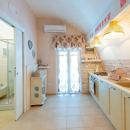 La Petite Maison * Martina Franca