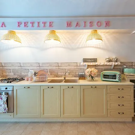 La Petite Maison 아파트 마르티나프란카